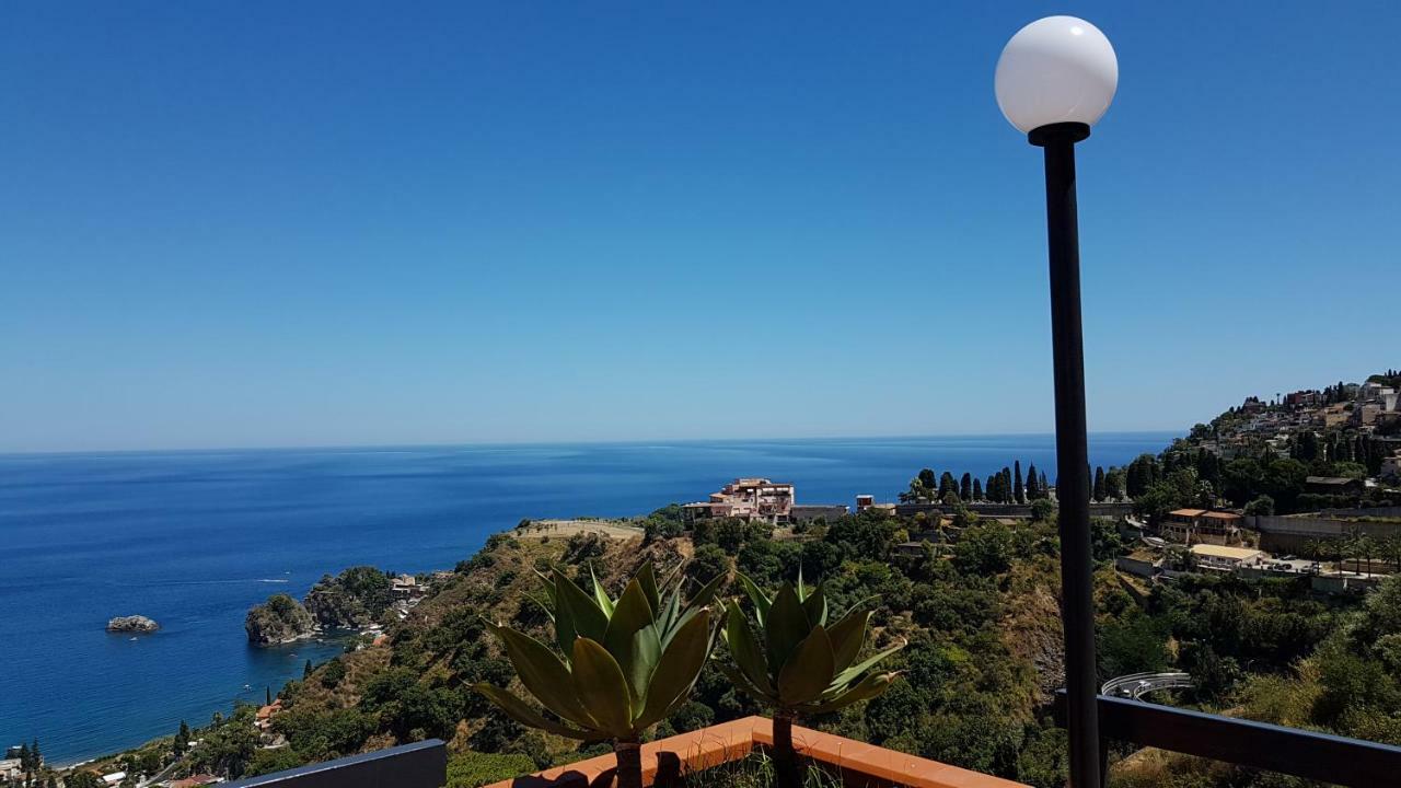 Elisa'S House Lägenhet Taormina Exteriör bild